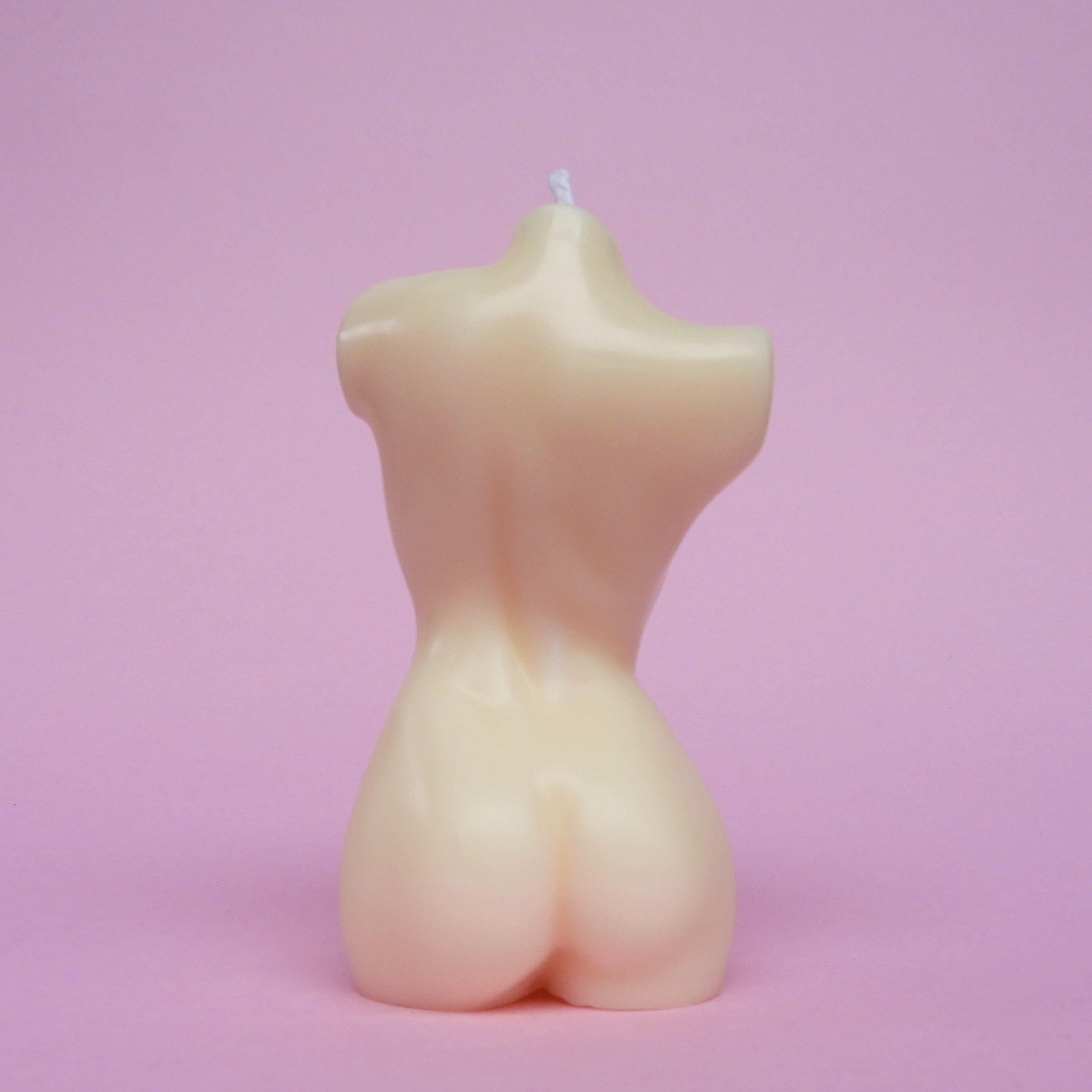 Curvy Candle